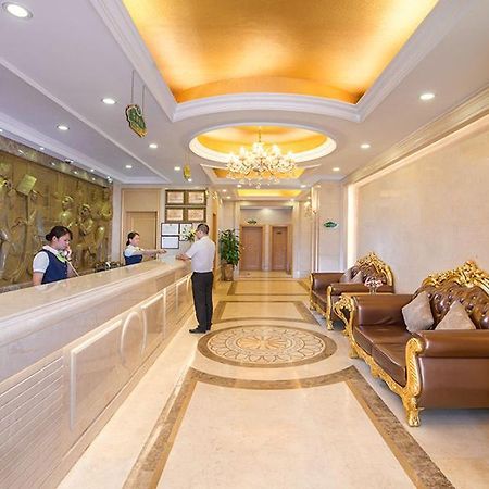 Vienna 3 Best Hotel Exhibition Center Chigang Road Guangzhou Bagian luar foto